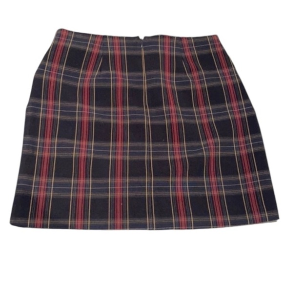 FOREVER21 Plaid Skirt Size Small - Picture 2 of 4